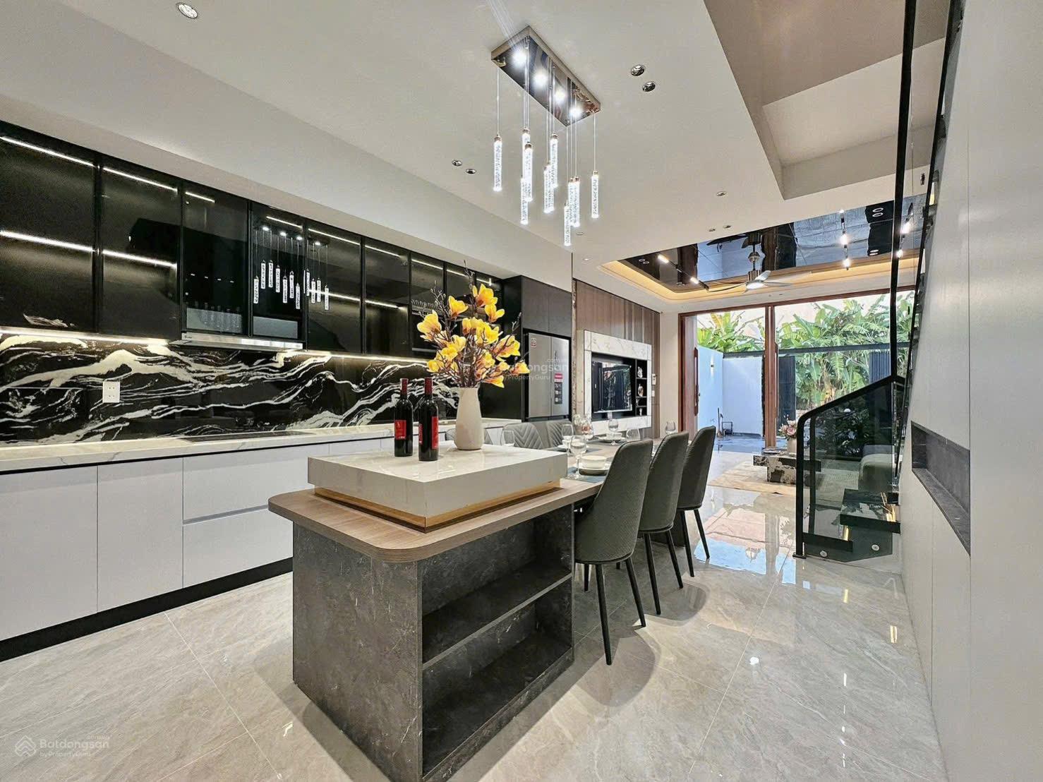 Nhà đẹp Hoà Xuân chỉ xách vali vào ở - Khu Hòa Xuân đường Thanh Lương 12