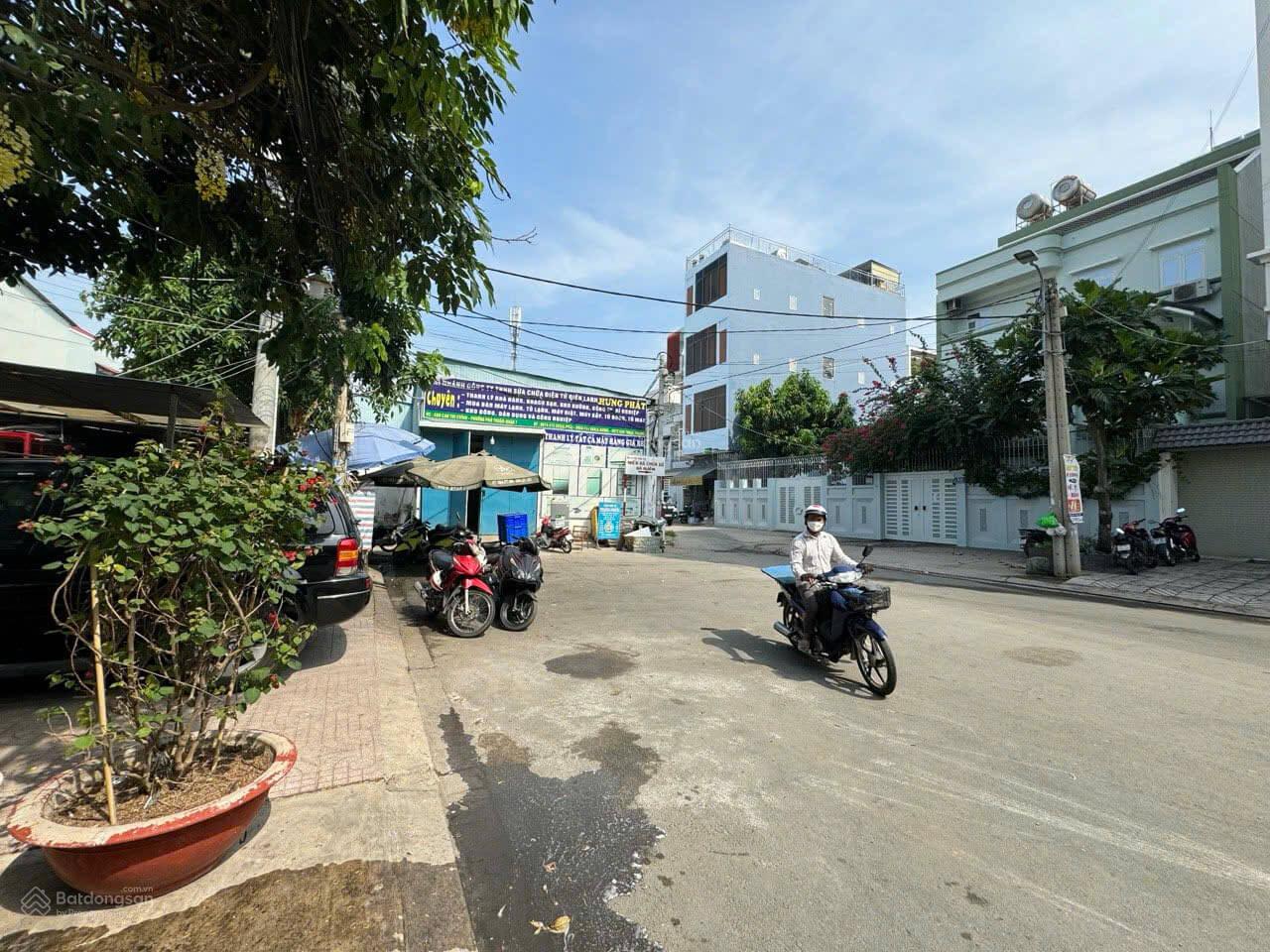 Giảm 500 triệu bán đất mặt tiền Cao Thị Chính DT 4x23m XD 3 lầu giá 12,5 tỷ sổ hồng