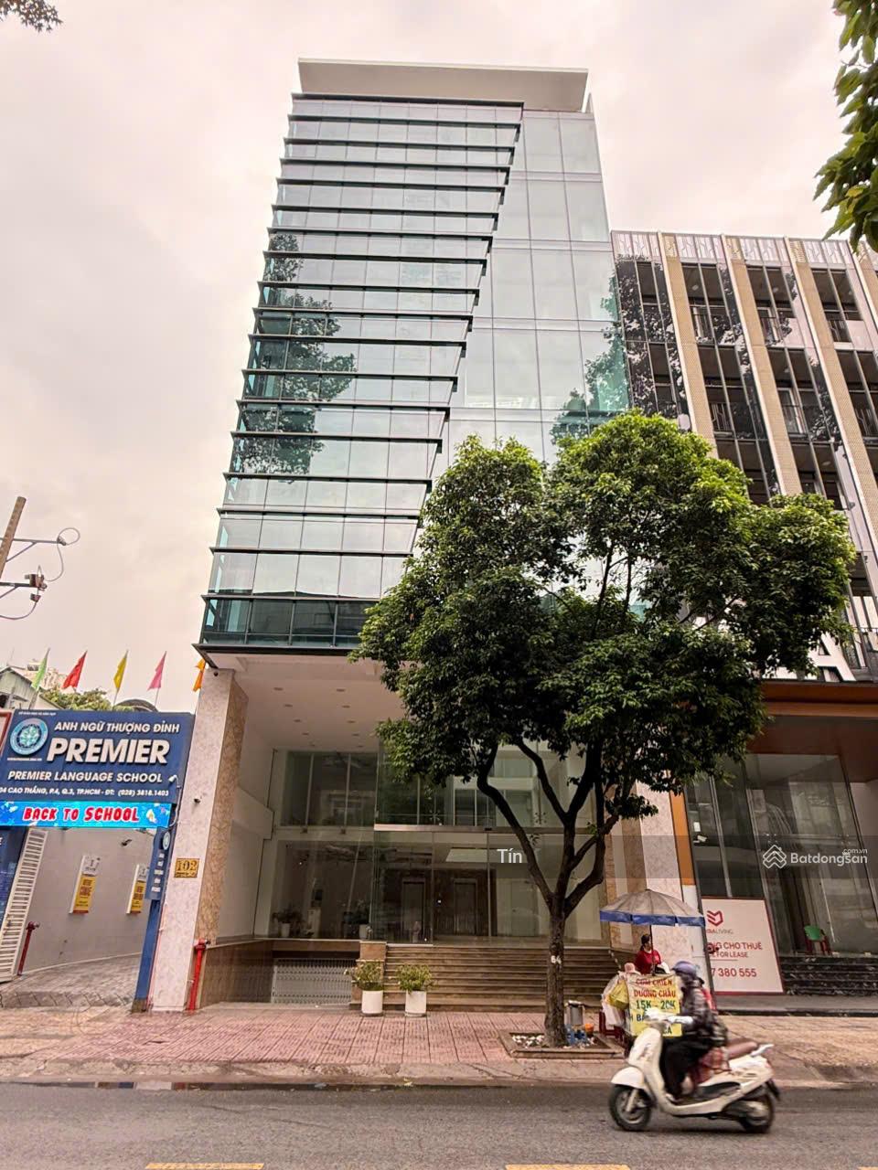 Bán nhà MT 456 Nguyễn Thị Minh Khai p05 Quận 3 ,DT:13x36 -Chỉ tiêu 2 Hầm 14 tầng Giá bán 350 Tỷ