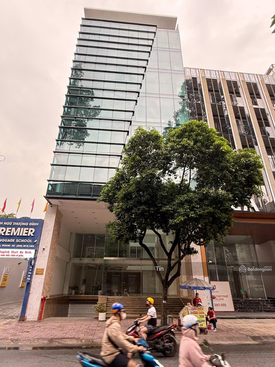 Bán nhà MT 456 Nguyễn Thị Minh Khai p05 Quận 3 ,DT:13x36 -Chỉ tiêu 2 Hầm 14 tầng Giá bán 350 Tỷ