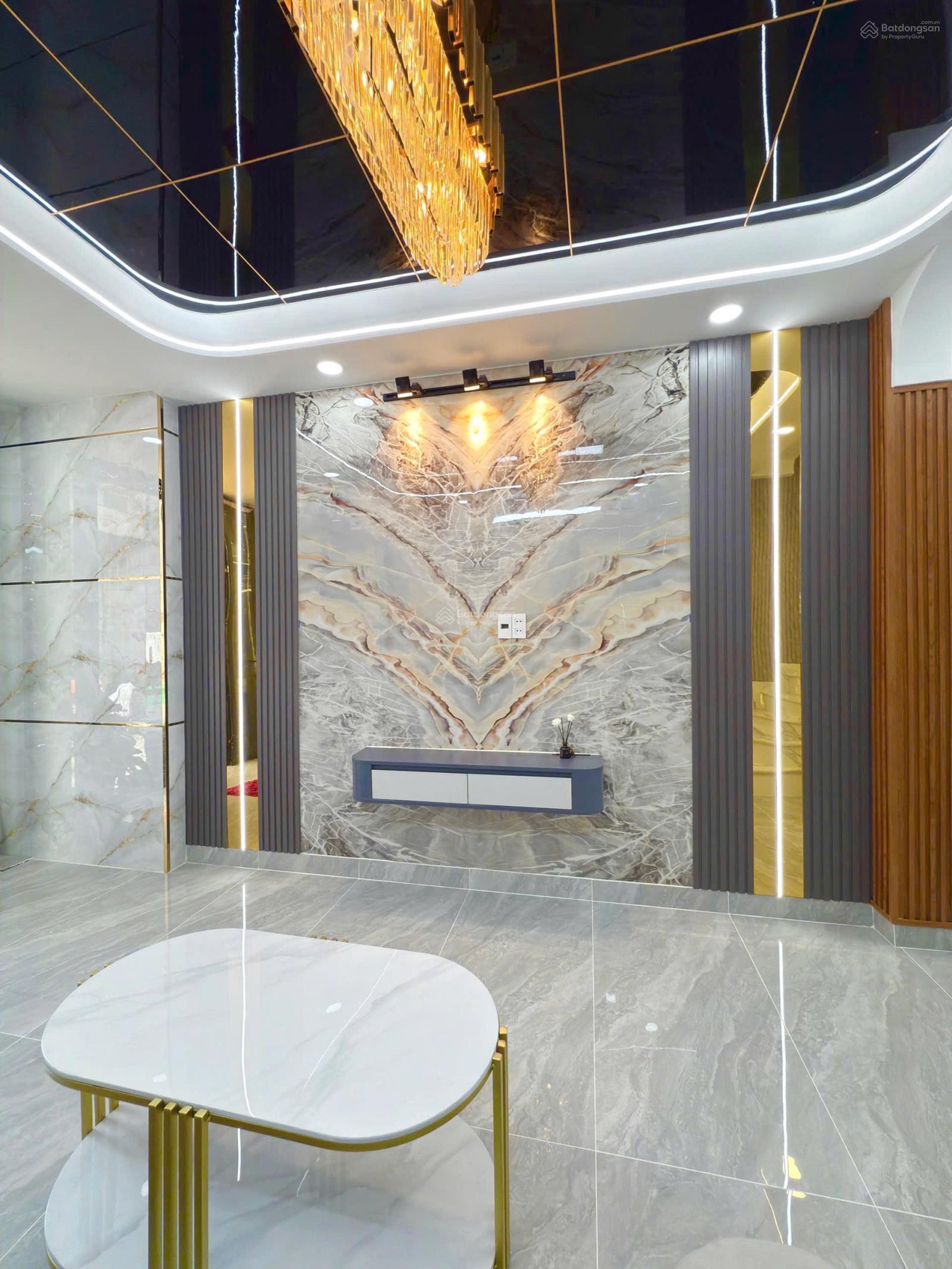 Bán nhà mới xây cách Chợ Phú Lạc 300m, Sổ hồng riêng giá 2 tỷ 700 cho thuê tháng 8tr, giá còn bớt