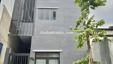 Bán gấp CHDV 6x26m ngay Phường 16. Thu nhập ~50tr/tháng, hẻm nhựa đẹp, nhà mới xây, full nội tthất!