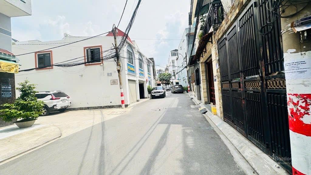 HUỲNH VĂN NGHỆ Hẻm to như mặt tiền. Thông phạm văn bạch. Trần thái tông. Phan huy ích. Ngay gaT3