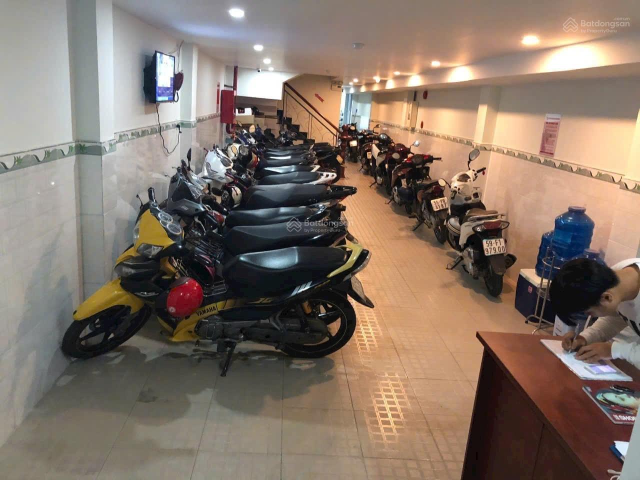 Giảm hẳn 2.5 tỷ, bán nhanh khách sạn 2Mặt tiền Lê Văn Khương, 4x31m, hầm 5 lầu, 18p, HDK 65tr, 17.5