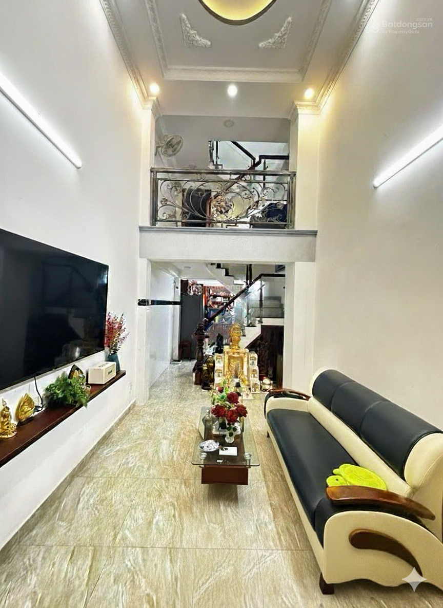 BÁN NHÀ HẺM XE HƠI THÔNG 6M - CƯ XÁ TỰ DO - CMT8 NHÀ ĐẸP Ở NGAY .