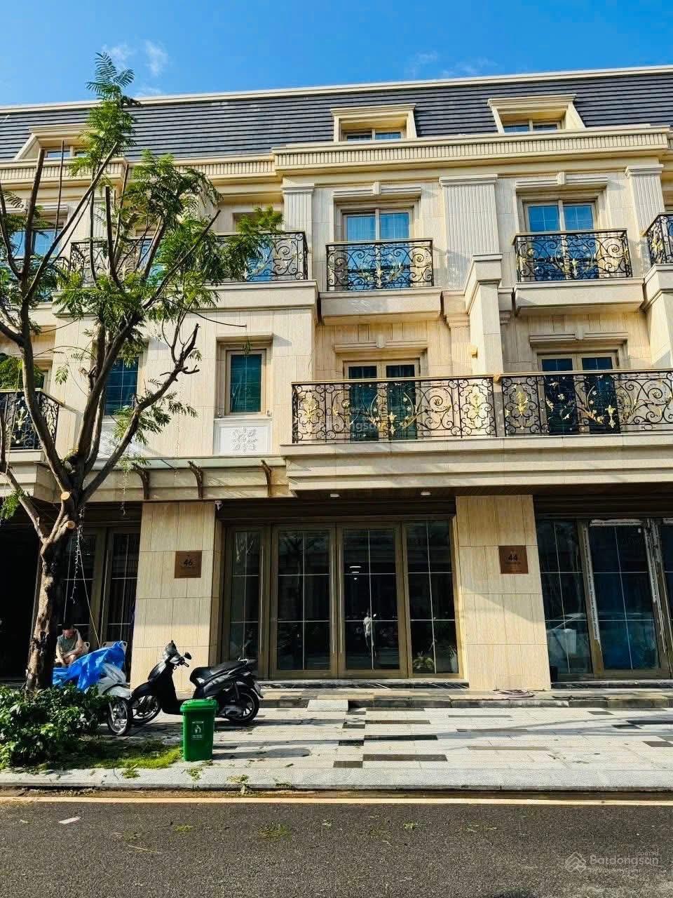 Bán nhà 4 tầng MT 7m5 Nguyễn Lộ Trạch - Hải Châu , ngang 6m ngay TTTP , Gọi Tuyết