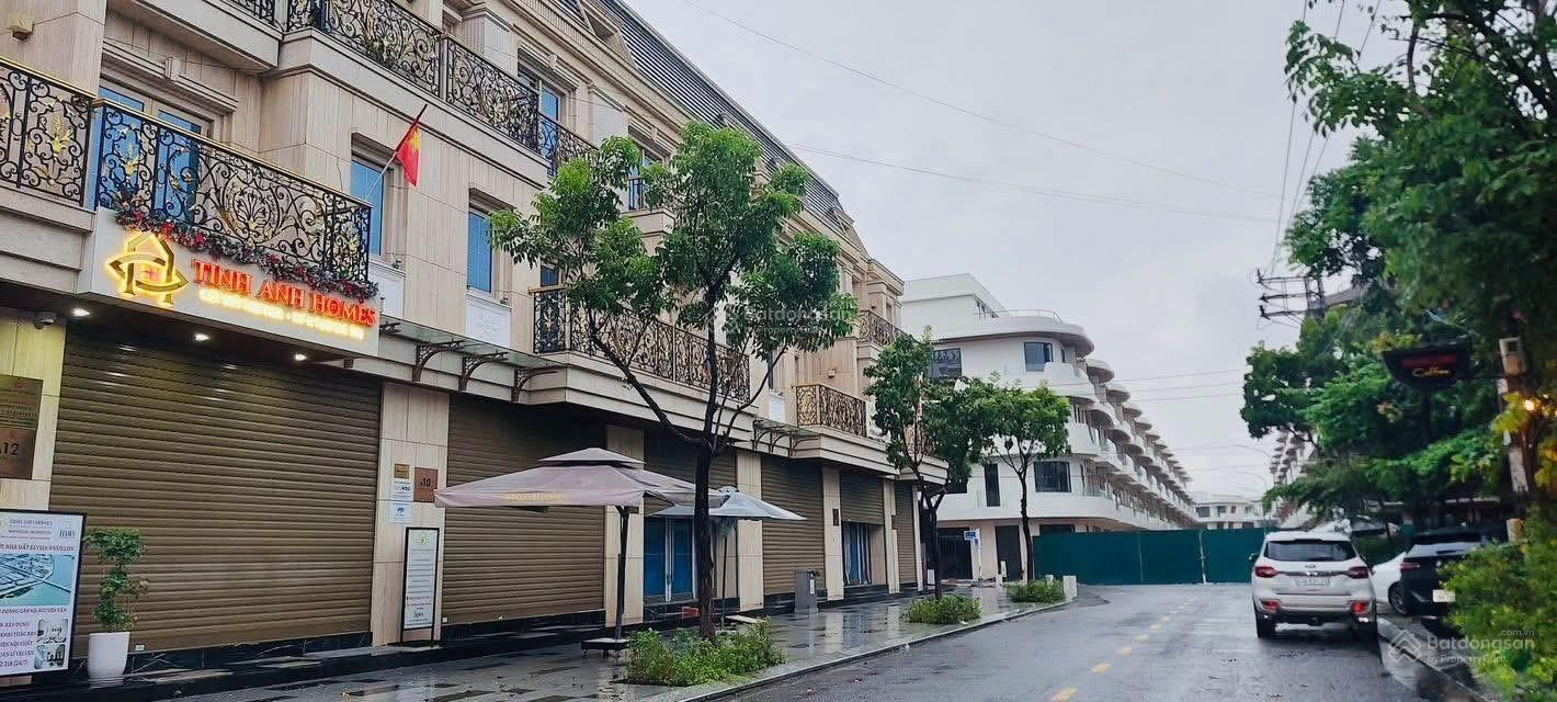 Bán nhà 4 tầng MT 7m5 Nguyễn Lộ Trạch - Hải Châu , ngang 6m ngay TTTP , Gọi Tuyết