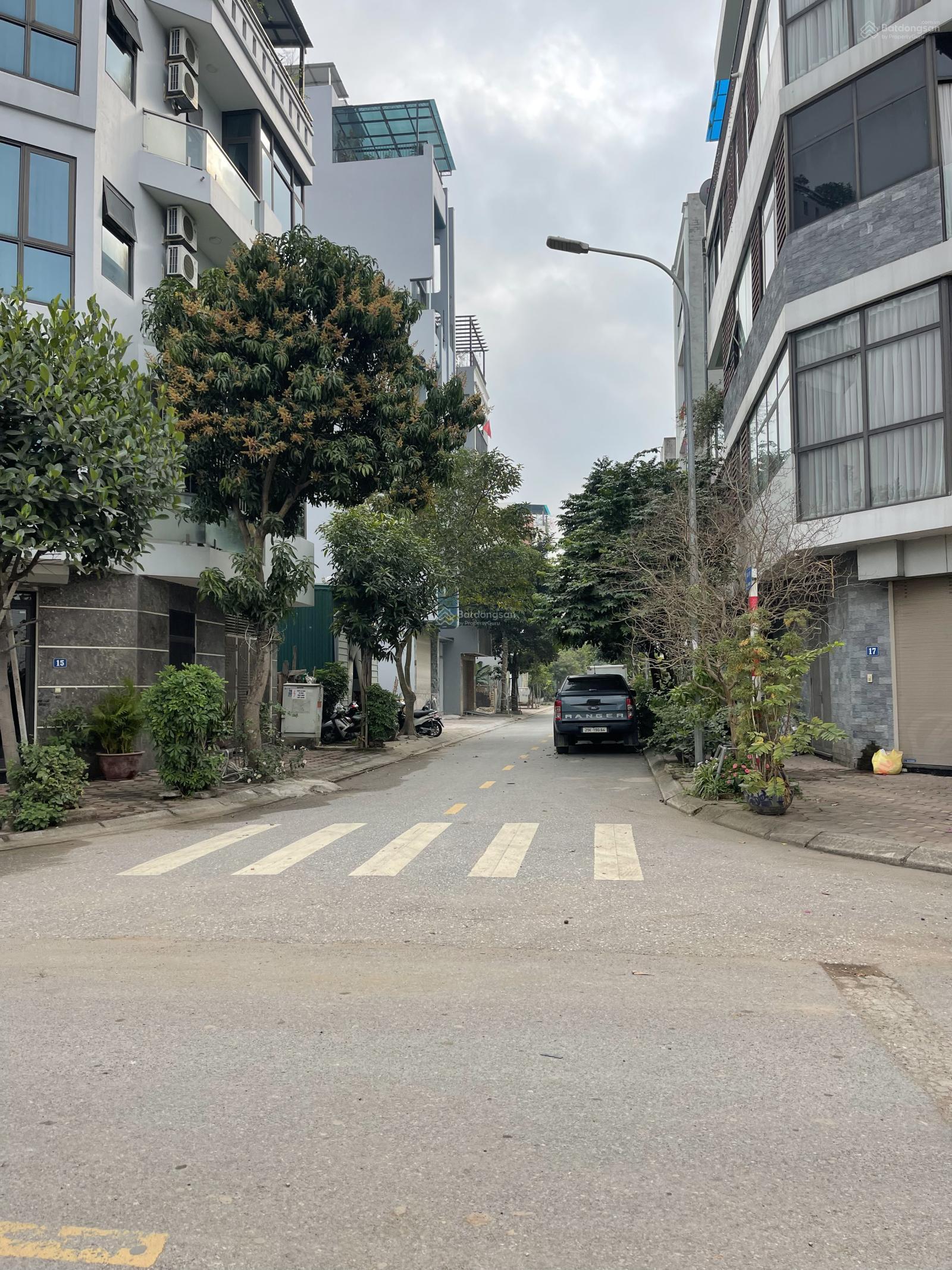 Bán đất tái định cư Thạch Bàn, 90m2 giá tốt