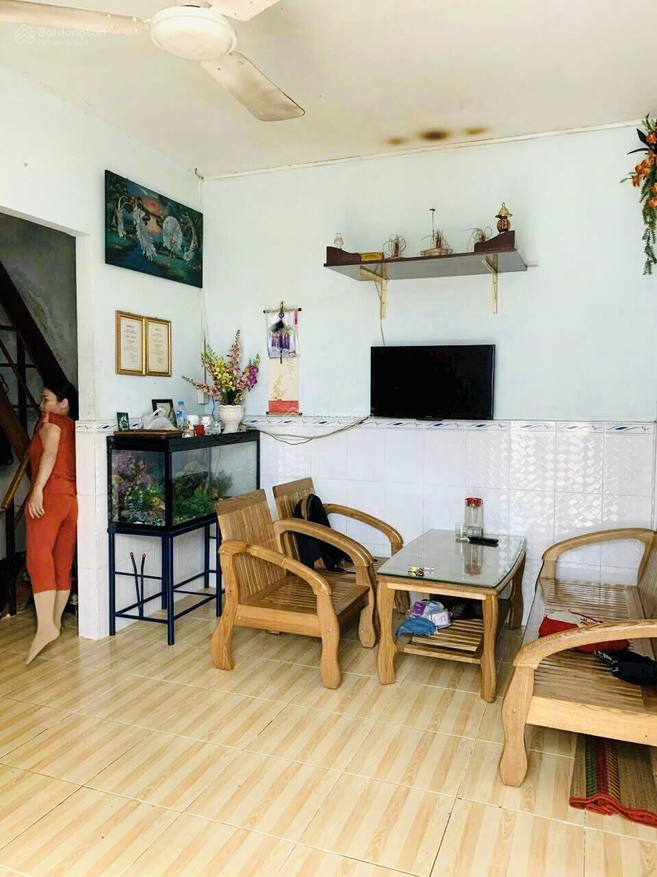 Nhà lầu hẻm ô tô con. Phạm văn đồng. Linh tây. Gần Tô Ngọc Vân. Đại học cảnh sát. Gần mặt tiền