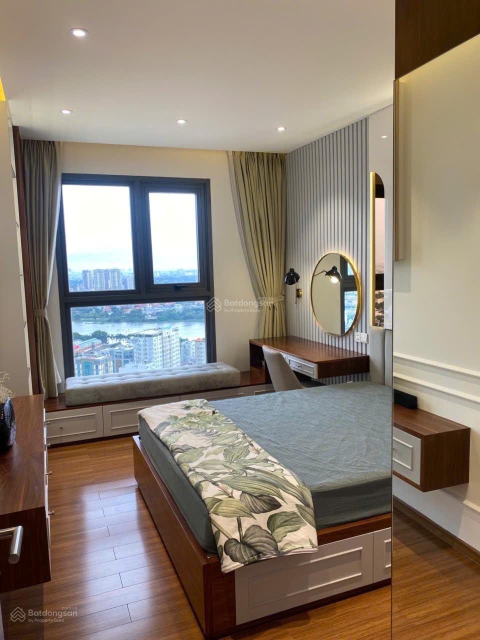 Chính chủ cần bán gấp căn hộ cao cấp Galaxy 9 105m2 3PN giá 8.5 tỷ. ĐT: 0909 476 *** Cường view mát Chính chủ cần bán gấp căn hộ cao cấp Galaxy 9 105m2 3PN giá 8.5 tỷ. ĐT: 0909 476 *** Cường view mát