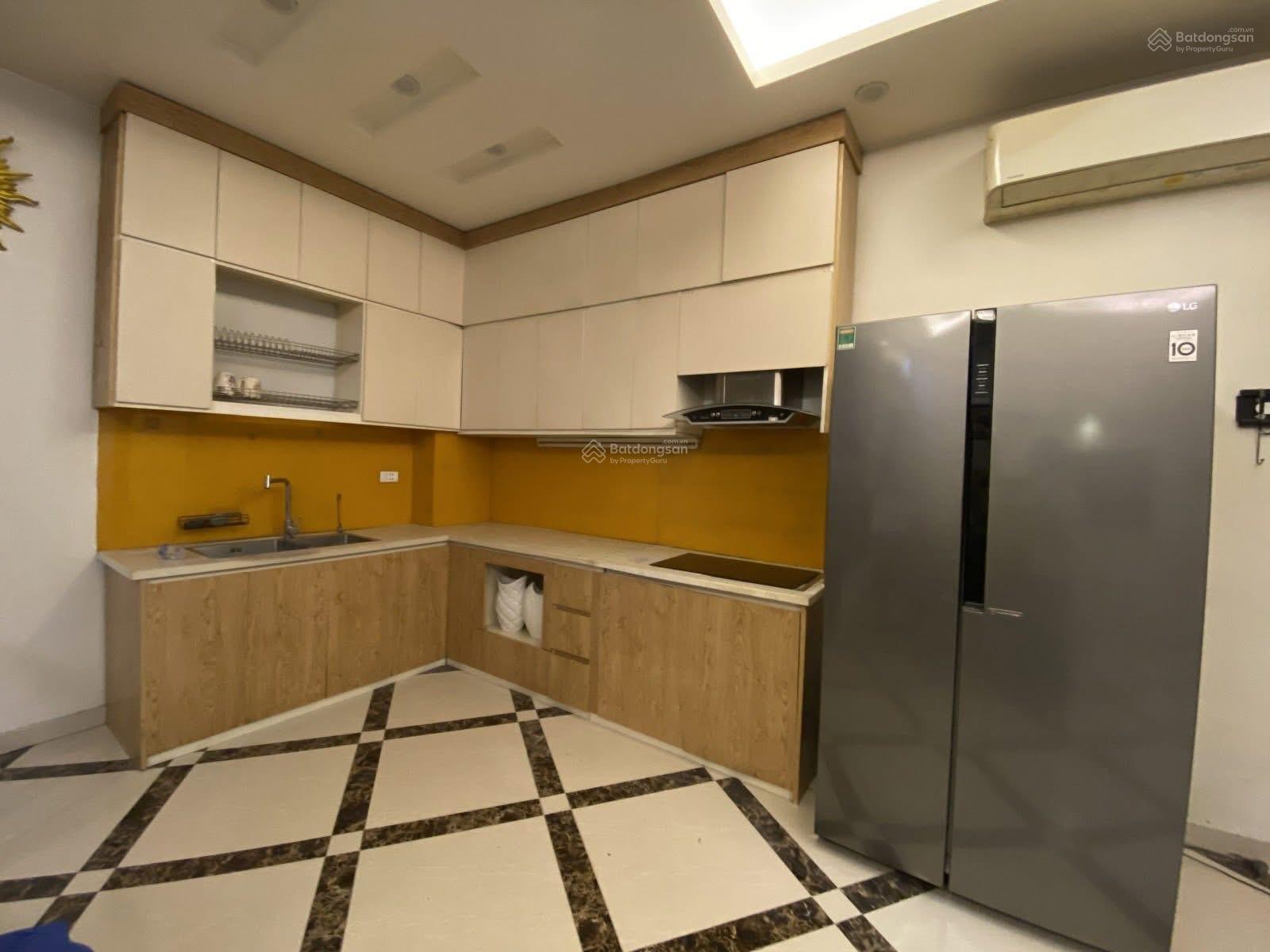 Chính chủ Bán nhà ngõ 67 Nguyễn Văn cừ 39m 5 tầng mặt tiền 5,9m ngõ nông . Chính chủ Bán nhà ngõ 67 Nguyễn Văn cừ 39m 5 tầng mặt tiền 5,9m ngõ nông .