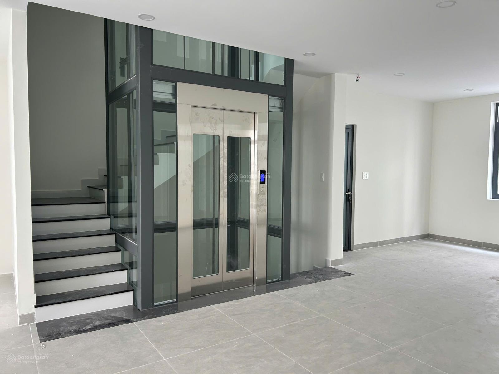 Chỉ 70tr/tháng cho thuê nguyên căn Sai Gòn Mystery Villas quận 2