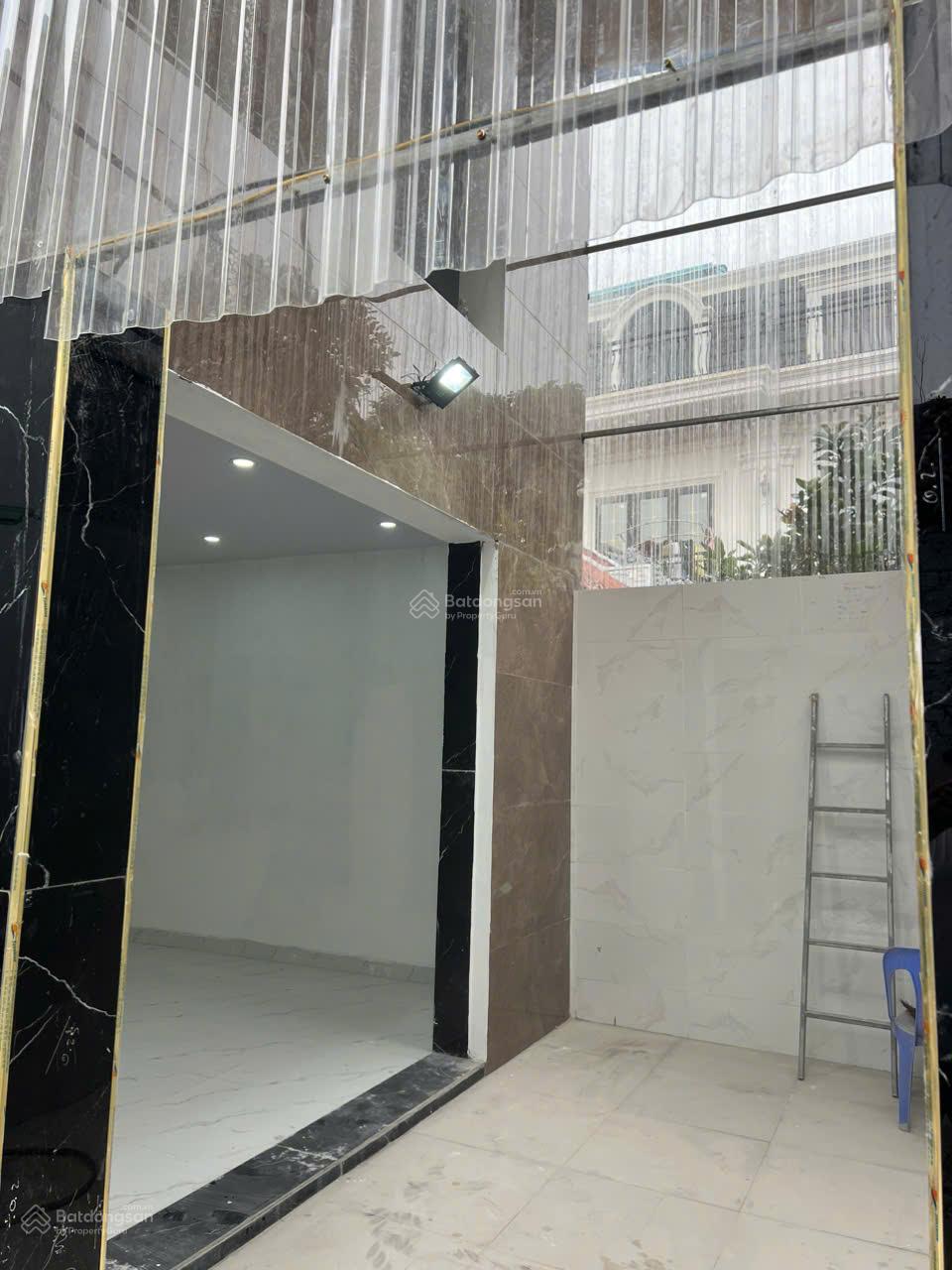 3.X tỷ Rẻ nhất Dương Hà nhà 2T ở ngay 3 phòng ngủ - sổ nở hậu phong thủy 15m ra oto, gần tiểu học