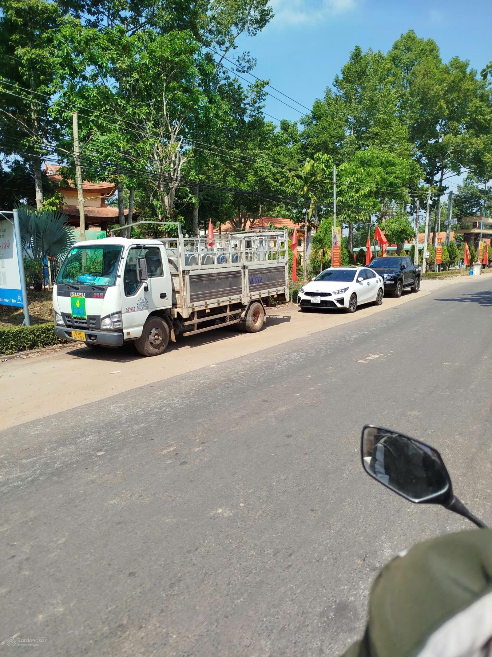 NGỘP ĐẤT TPHCM - 199triệu/254,7m2 (có sẵn 100mtc), xung quanh dân đông, điện 2-3pha, nước máy.