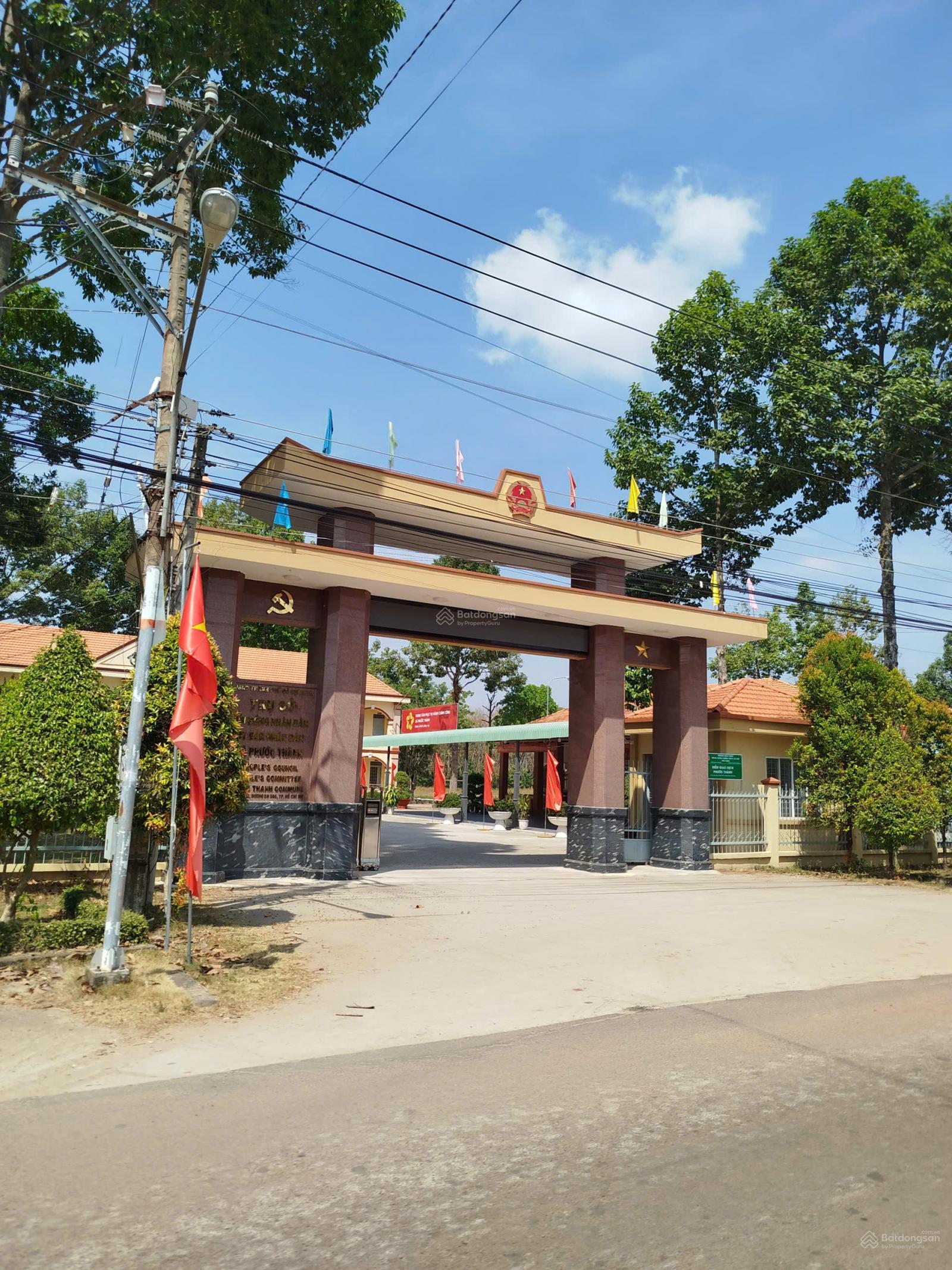 NGỘP ĐẤT TPHCM - 199triệu/254,7m2 (có sẵn 100mtc), xung quanh dân đông, điện 2-3pha, nước máy.