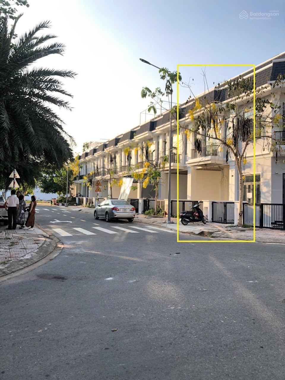 BÁN NHÀ KĐT The Sol City, Cần Giuộc, Long An. 127m2 giá 3tỷ250 (bớt lộc), 0931 112 *** Ngân