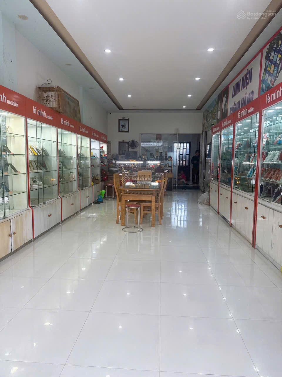 Nhà 2 tầng mặt tiền đường Âu Cơ Liên Chiểu Đà Nẵng. Vị trí kinh doanh sầm uất - Dt 200m2 ngang 8,1