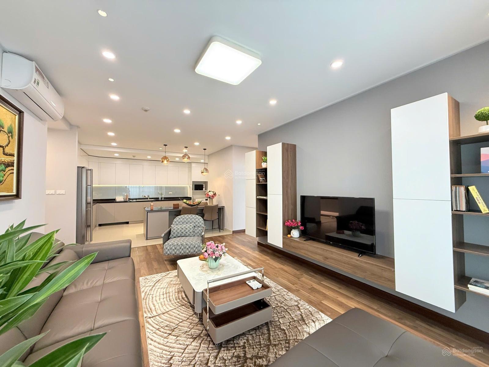 Bán gấp căn 3 ngủ tại Goldmark City, chỉ 80tr/m2, bán cắt lỗ, cần bán gấp trước Tết. LH: 0928 687 ***