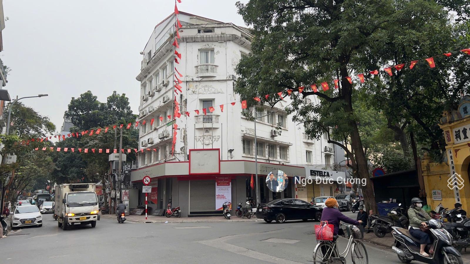 Cho thuê nhà mặt phố Hàng Bún 160m2 4 tầng mặt tiền 8m hợp mọi mô hình kinh doanh 0358 881 *** Cho thuê nhà mặt phố Hàng Bún 160m2 4 tầng mặt tiền 8m hợp mọi mô hình kinh doanh 0358 881 ***