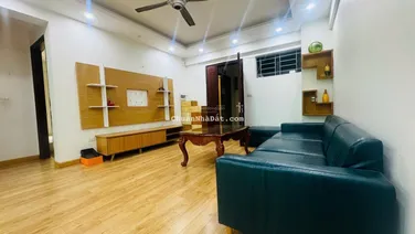 Bán căn hộ chung cư Việt Hưng Long Biên, diện tích 75,5m2 * 2 ngủ 2wc * 4,5 tỷ, tầng đẹp