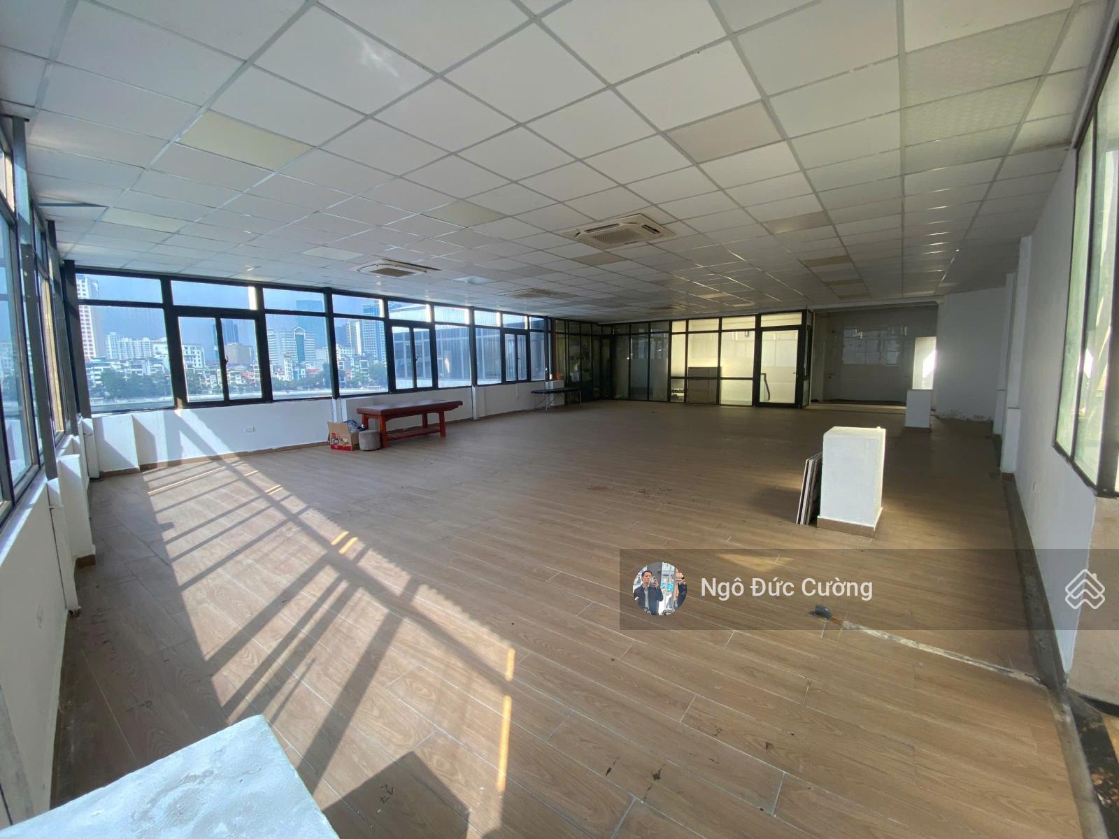 Cho thuê nhà mặt phố Trung Kính 50m 5 tầng thông sàn có thang máy mặt tiền 5m 0358 881 *** Cho thuê nhà mặt phố Trung Kính 50m 5 tầng thông sàn có thang máy mặt tiền 5m 0358 881 ***