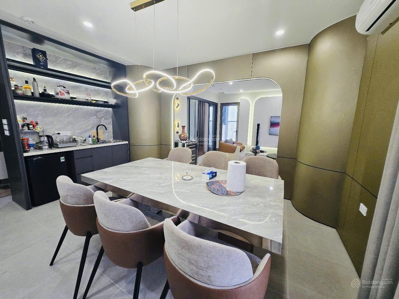 Mời thuê VCI full đồ giá 8 triệu. LH: 0981 693 ***