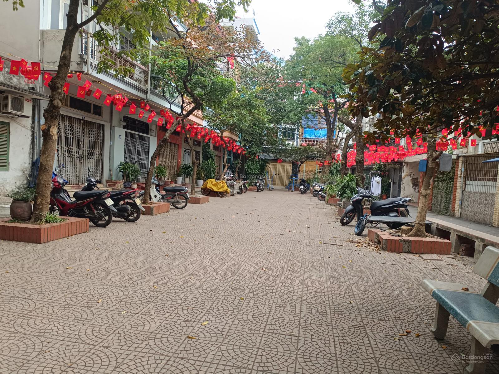 BÁN GẤP NHÀ ĐẸP VĂN QUÁN - 40M2, 4 TẦNG ,CĂN GÓC - Ô TÔ TRÁNH VIEW SÂN CHƠI GIÁ HƠN 11 TỶ