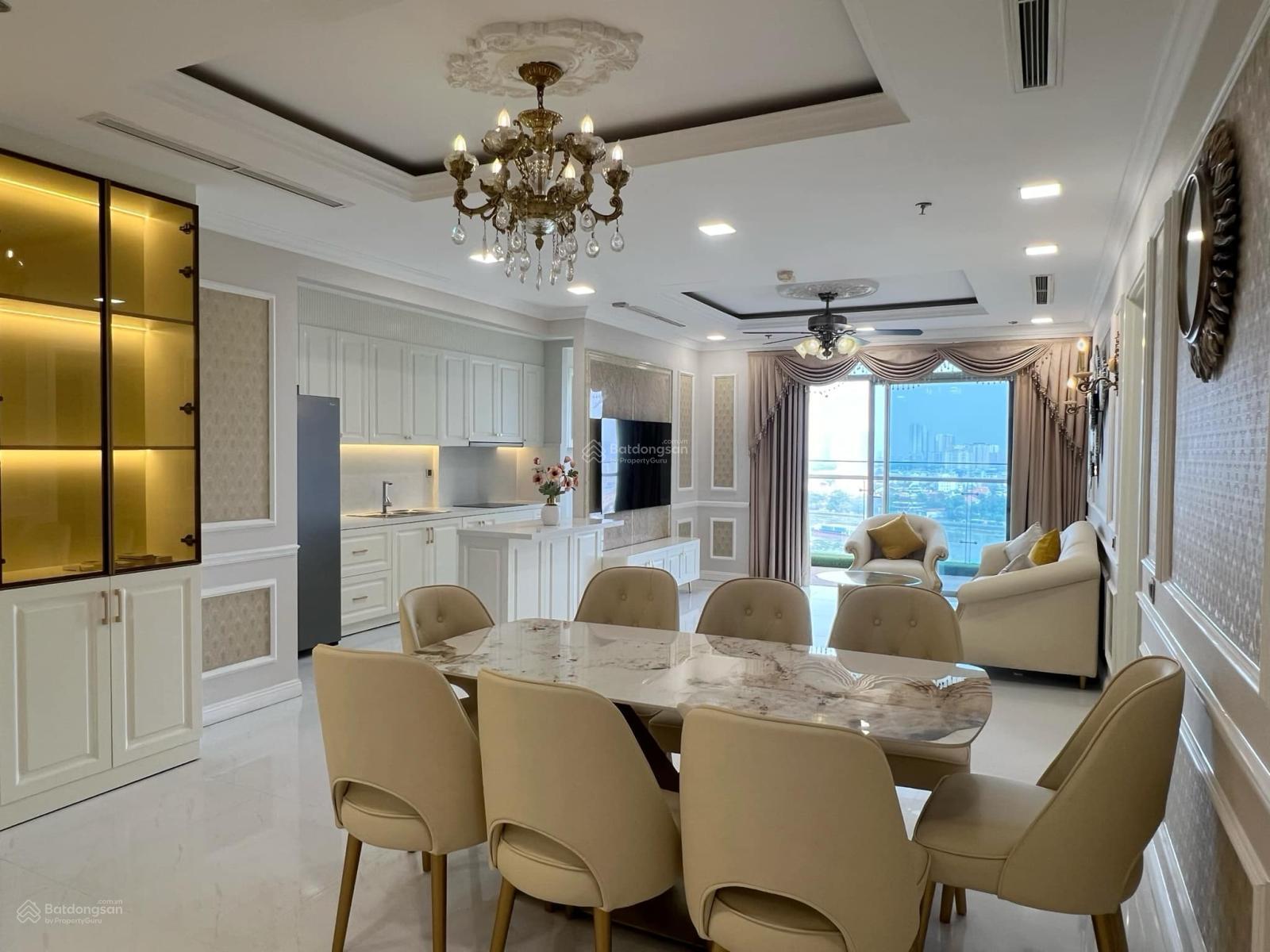 Bán căn 3PN view trực diện công viên, 140m2, Có sổ, tầng trung đẹp, giá 17.5 tỷ, tại Vinhomes