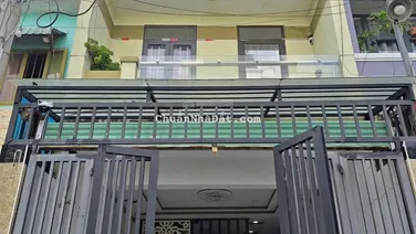 10 triệu/tháng - Nhà 2 lầu 3 phòng ngủ 3wc có nội thất Nguyễn Duy Trinh gần chợ Long Trường