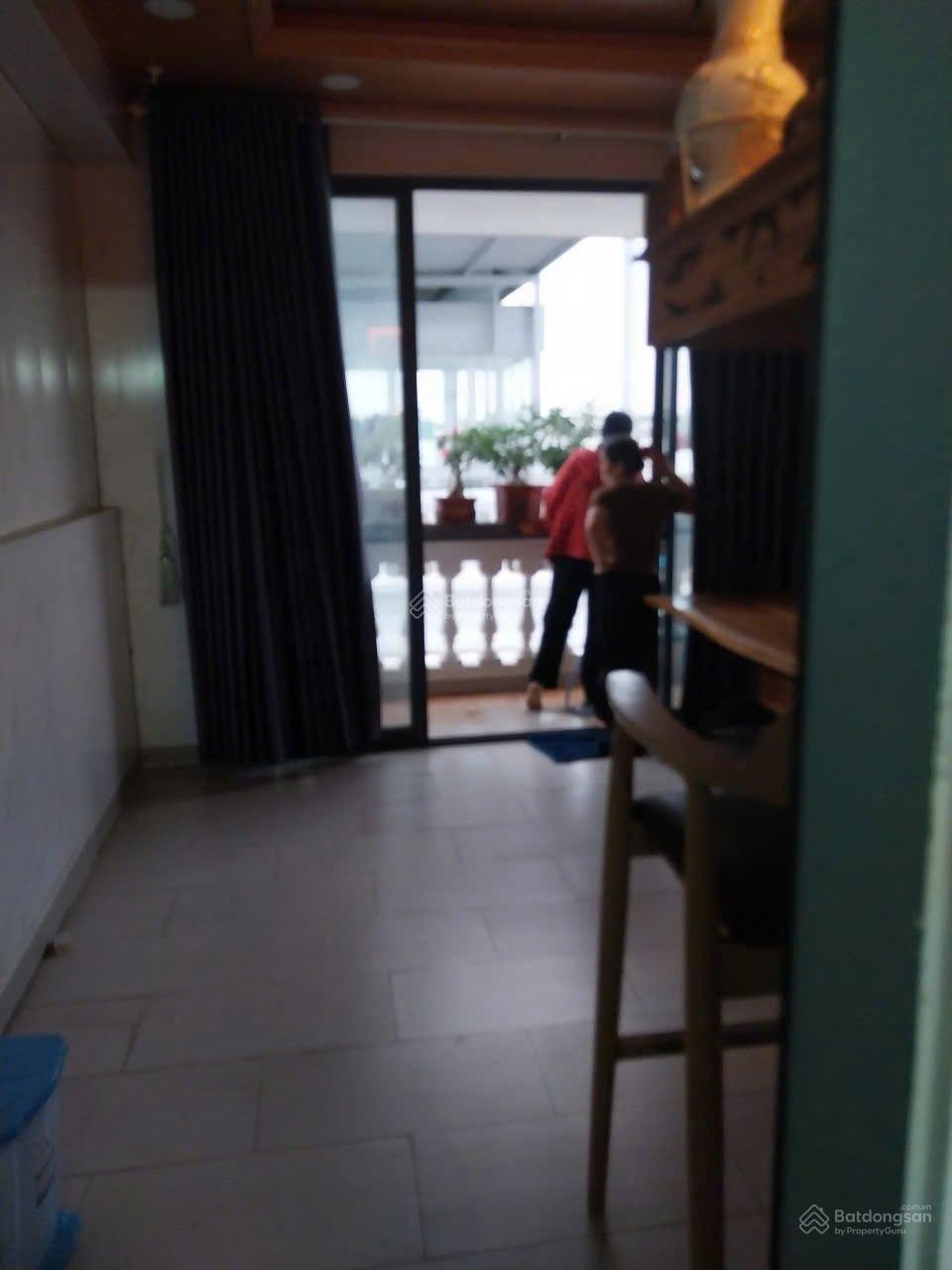 Bán nhà khu đồng bộ thoáng mát nhà chủ xây kết cấu bê tông cốt thép chắc chắn 5 tầng sạch đẹp Bán nhà khu đồng bộ thoáng mát nhà chủ xây kết cấu bê tông cốt thép chắc chắn 5 tầng sạch đẹp