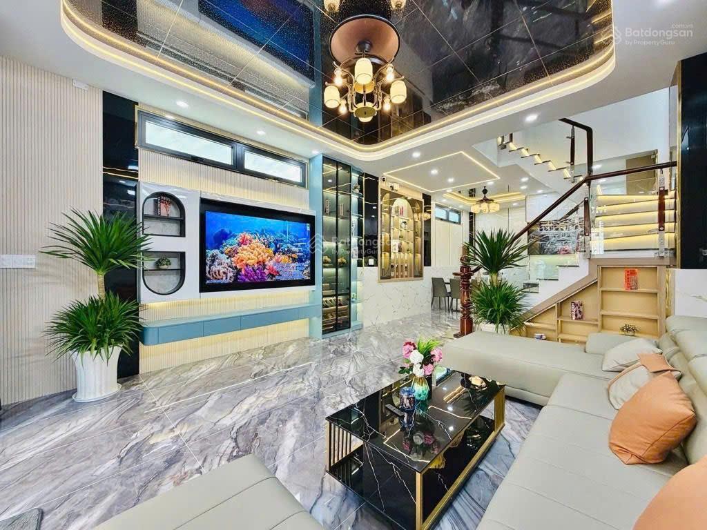 NHÀ XINH Full nội thật ngay gần Emart , sân bay - 4 tầng - 5 x 12m vuông vức - hẻm xe hơi tới nhà NHÀ XINH Full nội thật ngay gần Emart , sân bay - 4 tầng - 5 x 12m vuông vức - hẻm xe hơi tới nhà