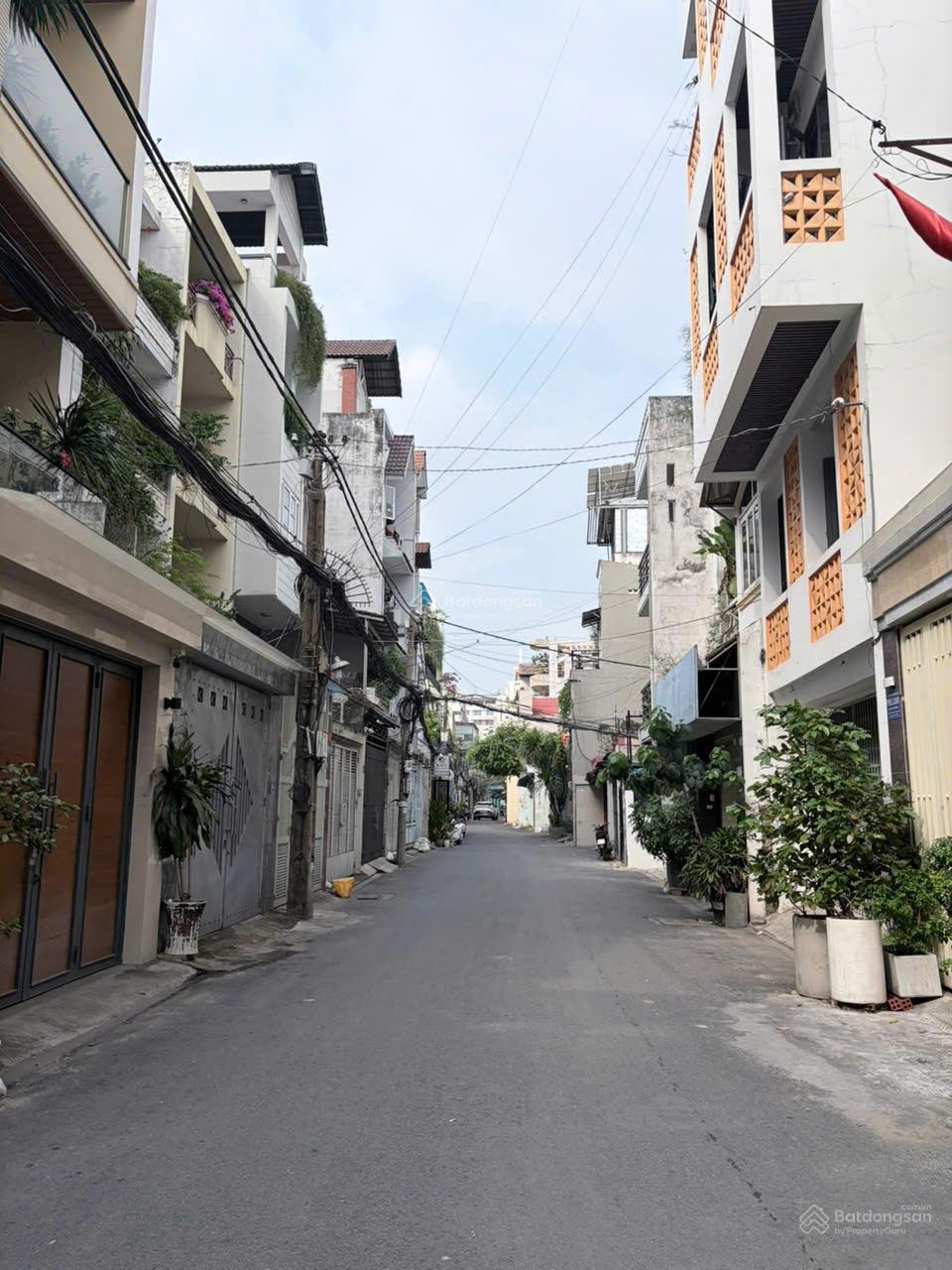 7.5 Tỷ Hẻm 343 Nguyễn Trọng Tuyển - Tân Canh. DT 4mx12m, 2 Tầng (3PN)