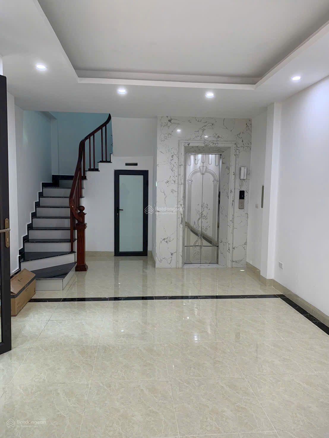BÁN GẤP NHÀ ĐẸP ĐẠI MỖ - 40M2, 6 TẦNG THANG MÁY, CĂN GÓC - Ô TÔ NGỦ NHÀ, GIÁ HƠN 12 TỶ