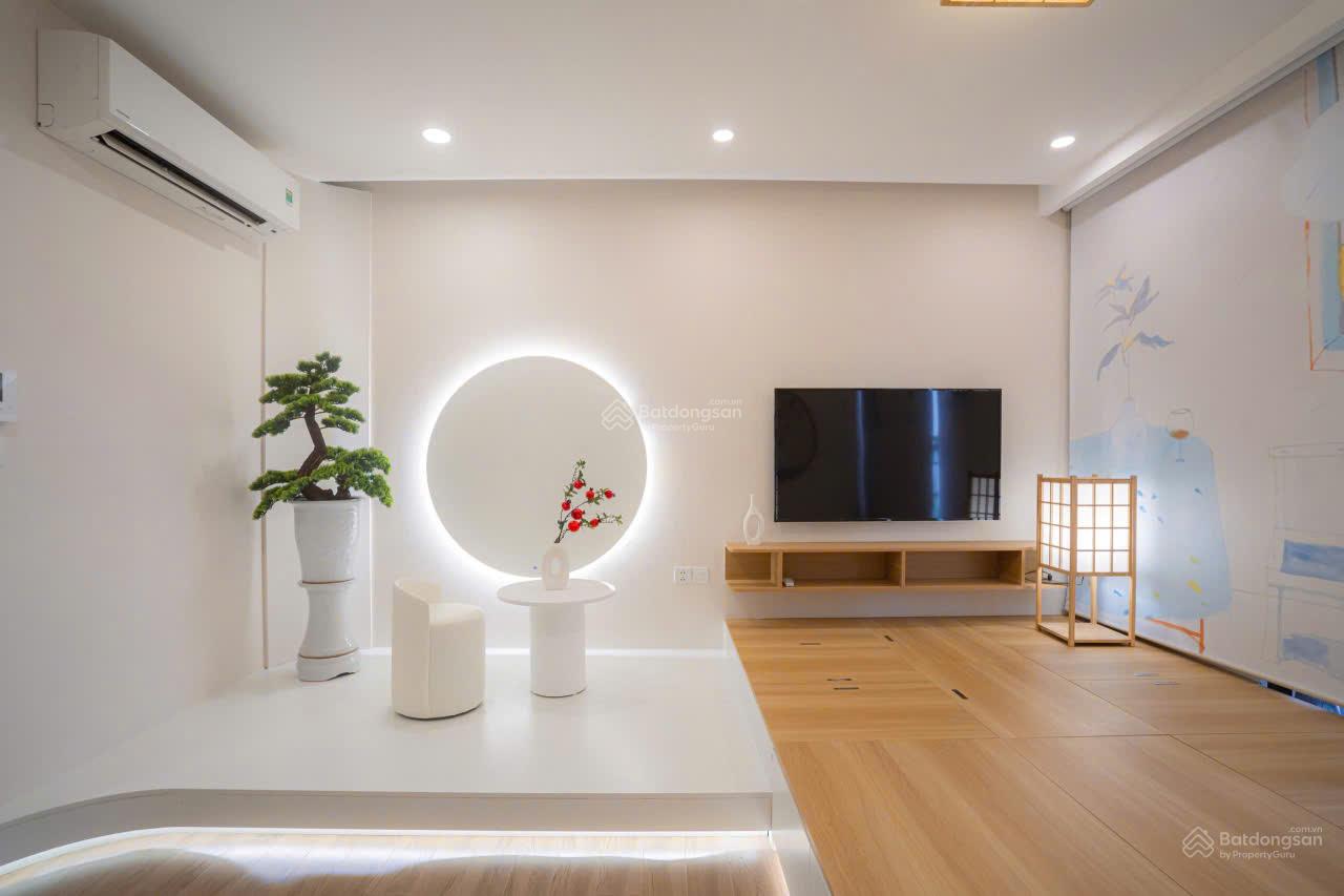 CĂN HỘ STUDIO PHONG CÁCH NHẬT KHÔNG GIAN SỐNG TỐI GIẢN. DT 30m2. Giá 2,45 tỷ bao phí. Có gia lộc.