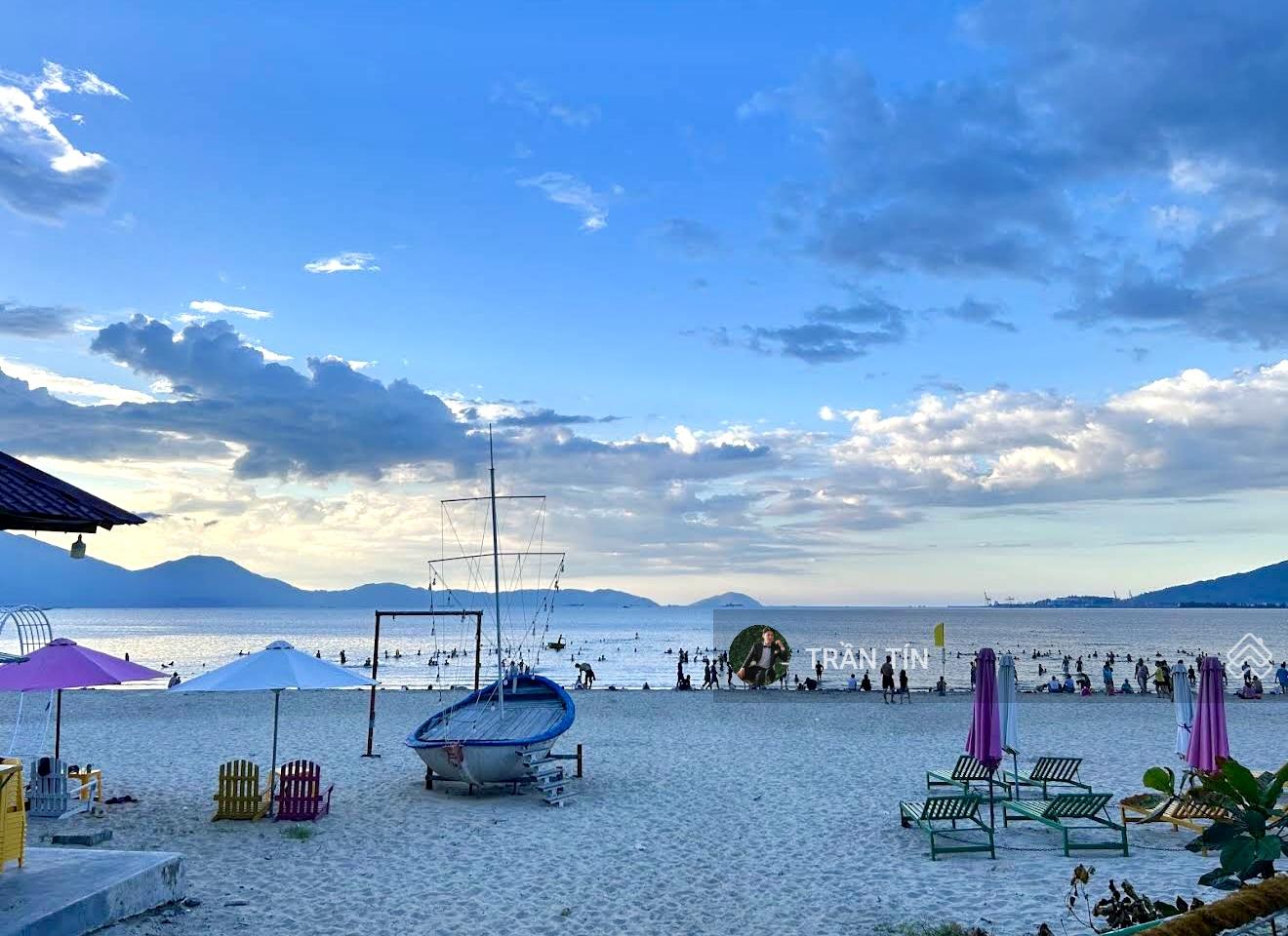 6 lô đất liền kề đường Nguyễn Tất Thành, đối diện bãi tắm Thanh Khê - 90 tỷ