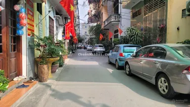 BÁN NHÀ NGÔ QUYỀN ,LA KHÊ,HÀ ĐÔNG 46M HAI MẶT NGÕ ,Ô TÔ VÀO NHÀ CHỈ 10 TỶ