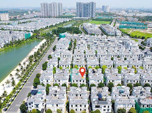 Biệt thự song lập 150m2 mặt tiền 10m. Hoàn thiện full đồ có thang máy về ở ngay. Giá 38 tỷ bao phí.