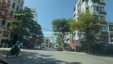 Bán tòa căn hộ 5 tầng mặt tiền đường Lý Văn Tố trung tâm du lịch biển Mỹ Khê, thành phố Đà Nẵng
