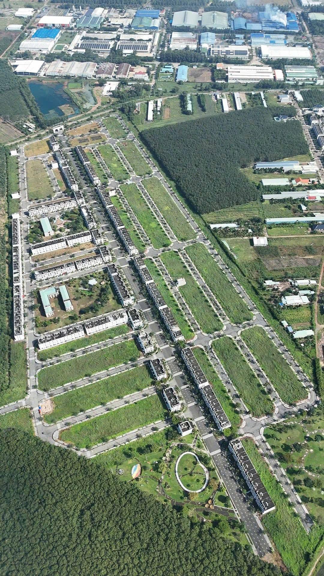 Ngộp! Giá chỉ 1,58 tỷ căn 1 trệt 2 lầu ở KDC Phúc An