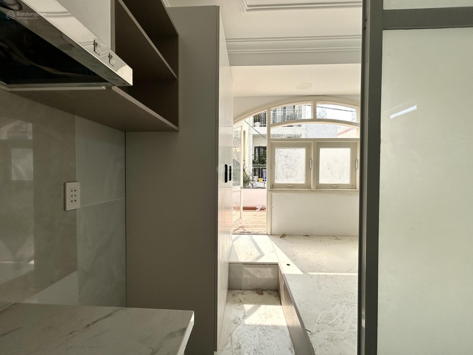 Căn hộ ban công 24m2 | tách bếp | ban công chill | full NT mới 100% | gần TTTM Vạn Hạnh Mall Q10