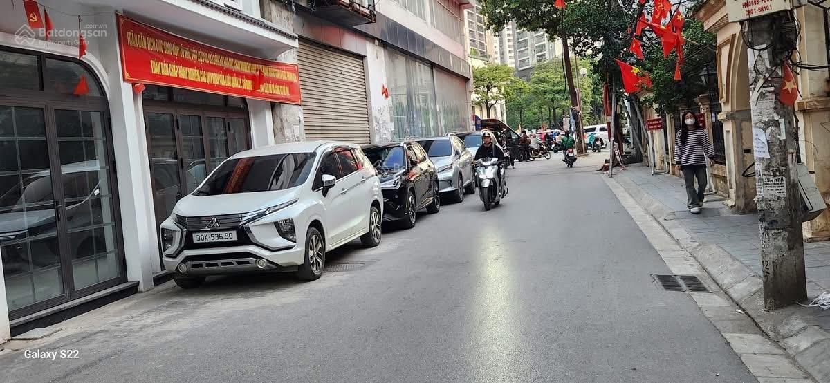 Lô góc 8 tầng thông sàn - ô tô tải tránh nhau - vừa ở vừa kinh doanh siêu lợi nhuận Lô góc 8 tầng thông sàn - ô tô tải tránh nhau - vừa ở vừa kinh doanh siêu lợi nhuận