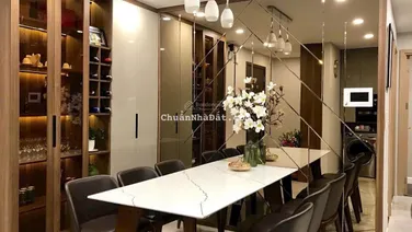 Bán ngộp căn hộ chung cư Carillon 7. Diện tích: 84m2, 2pn, 2wc. Giá bán: 4,5 tỷ