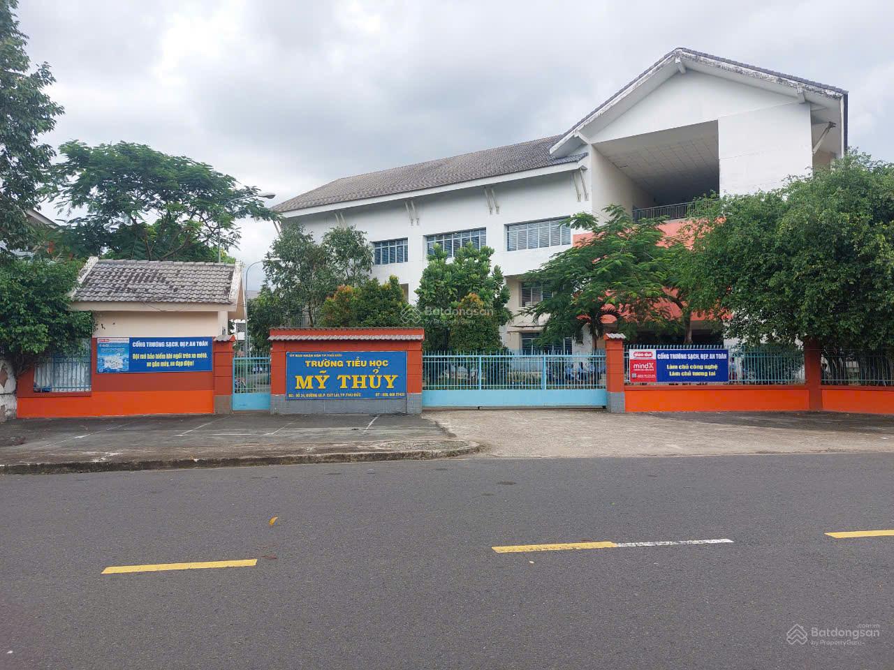 Cần bán lô đất Tại KDC cát lái.Quận 2.Gần cụm trường học các cấp.DT 5x20m(100m2) giá 72 tr/m2. Cần bán lô đất Tại KDC cát lái.Quận 2.Gần cụm trường học các cấp.DT 5x20m(100m2) giá 72 tr/m2.