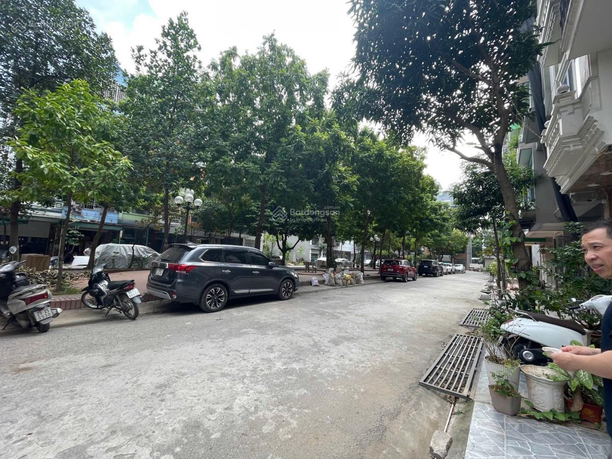 Nhà 8 tầng TĐC Tu Hoàng, Phương Canh lô góc ô tô tránh vỉa hè 17,5 tỷ