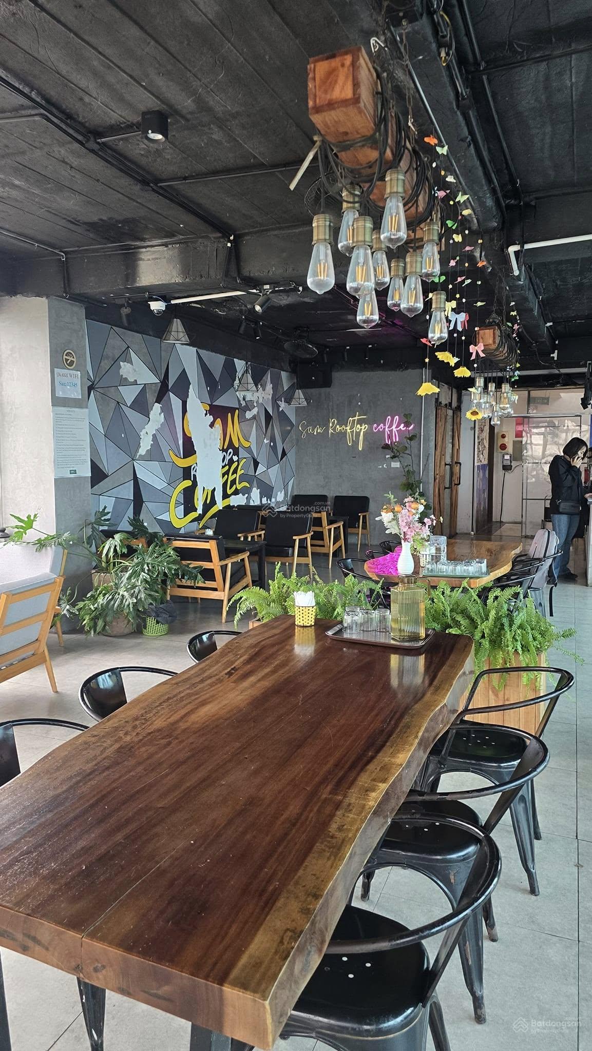 Bán nhà mặt phố 188m2 xây 11 tầng, lô góc, hàng cực hiếm, 98 tỷ tại Thượng Đình, Thanh Xuân, Hà Nội Bán nhà mặt phố 188m2 xây 11 tầng, lô góc, hàng cực hiếm, 98 tỷ tại Thượng Đình, Thanh Xuân, Hà Nội