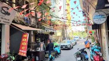 Phố vip Kim Mã - tập thể tầng 1 - kinh doanh đỉnh - 55m2 - dòng tiền cao