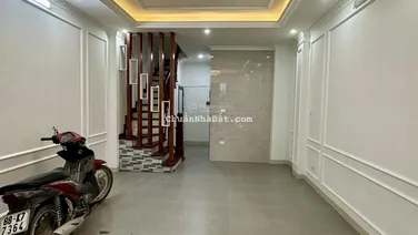 Bán nhà Hồ Tùng Mậu ô tô đỗ cửa vào nhà 7 tầng thang máy 40m2 15,8 tỷ