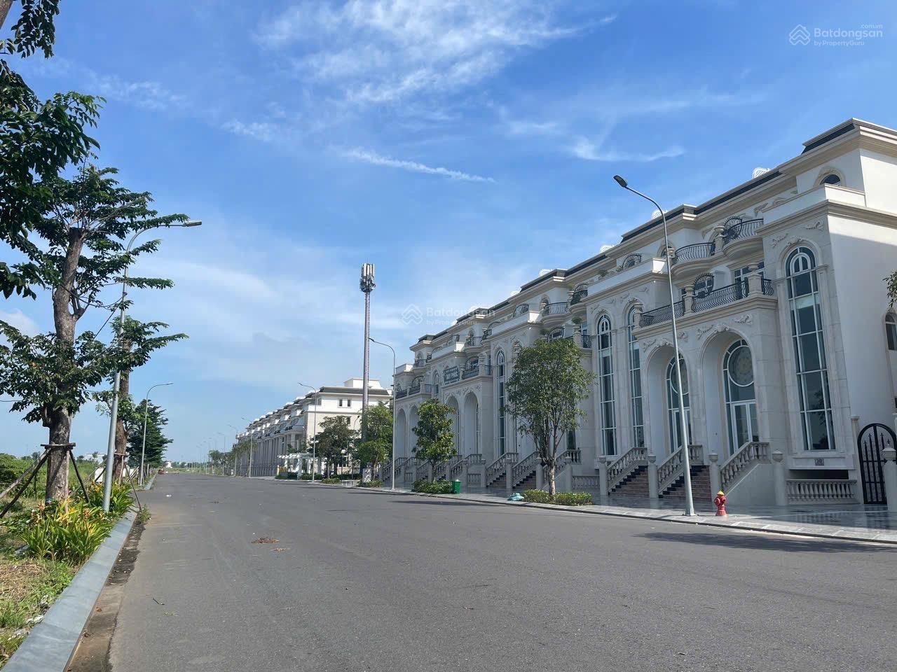 Suất ưu đãi: Biệt thự sông khu đô thị xanh Vạn Phúc City Thủ Đức giá rẻ, 7 * 23, 11 * 23 SHR. HOT!