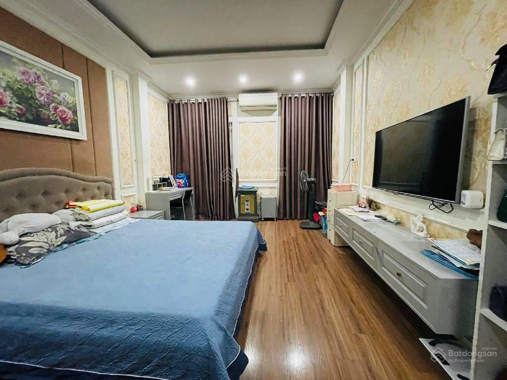 Nhà Nguyễn Đức Cảnh 5m lên ô tô 80m ra mặt phố 45m2 4 tầng 9.5 tỷ