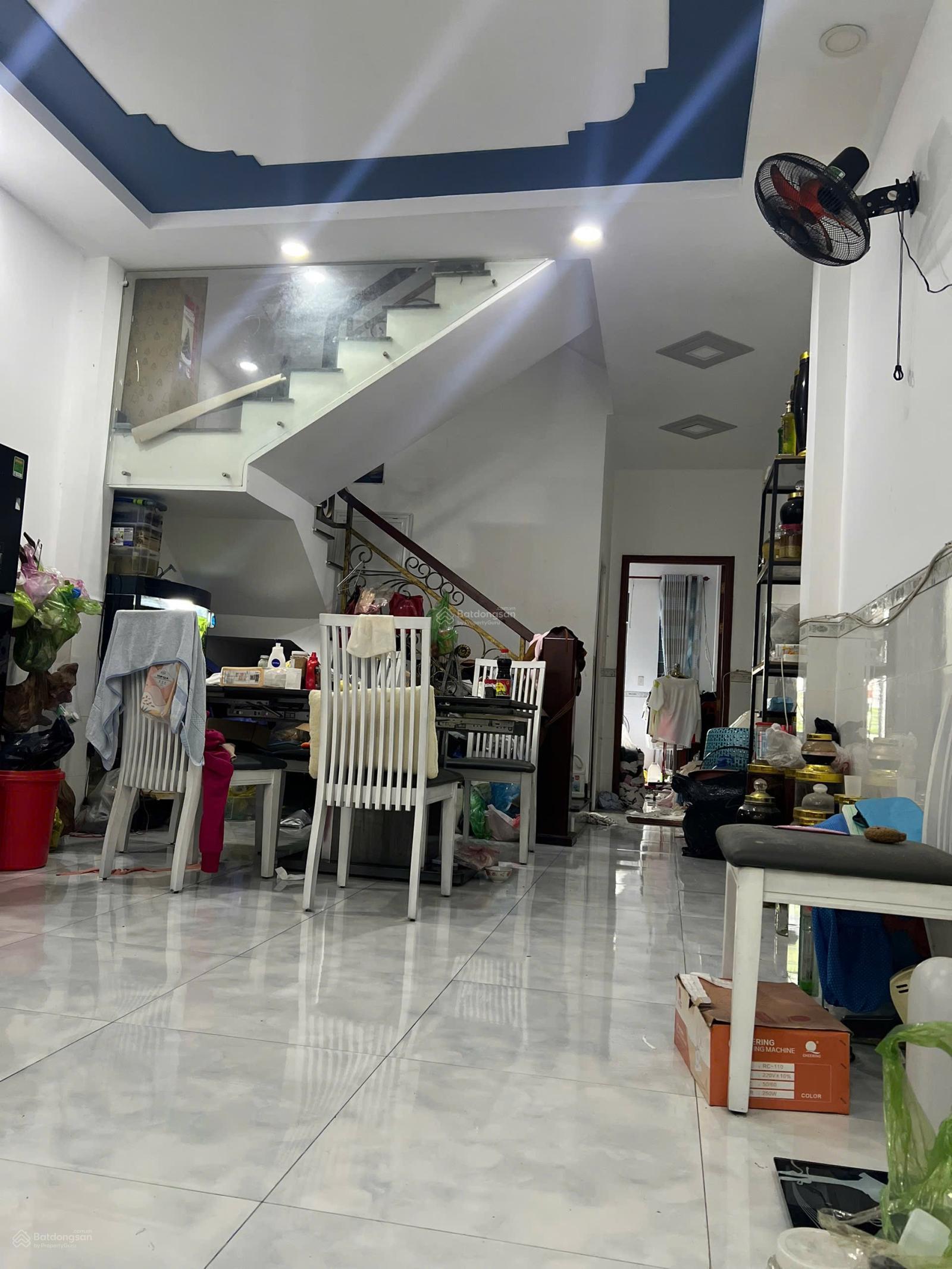 Bình Trị Đông A Bình Tân, nhà bán 276/ / đường Mã Lò, diện tích: 4m x 17m đúc 4 tấm, 5 phòng ngủ